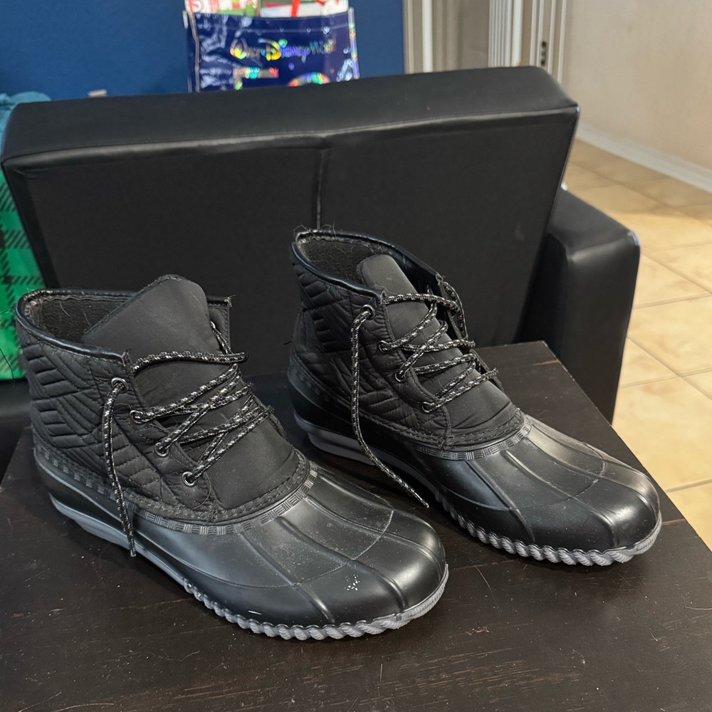 Excellence pair of boots size 12